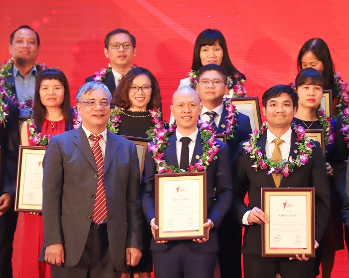 Cen Land được vinh danh trong Top 500 Doanh nghiệp lợi nhuận tốt nhất Việt Nam năm 2019