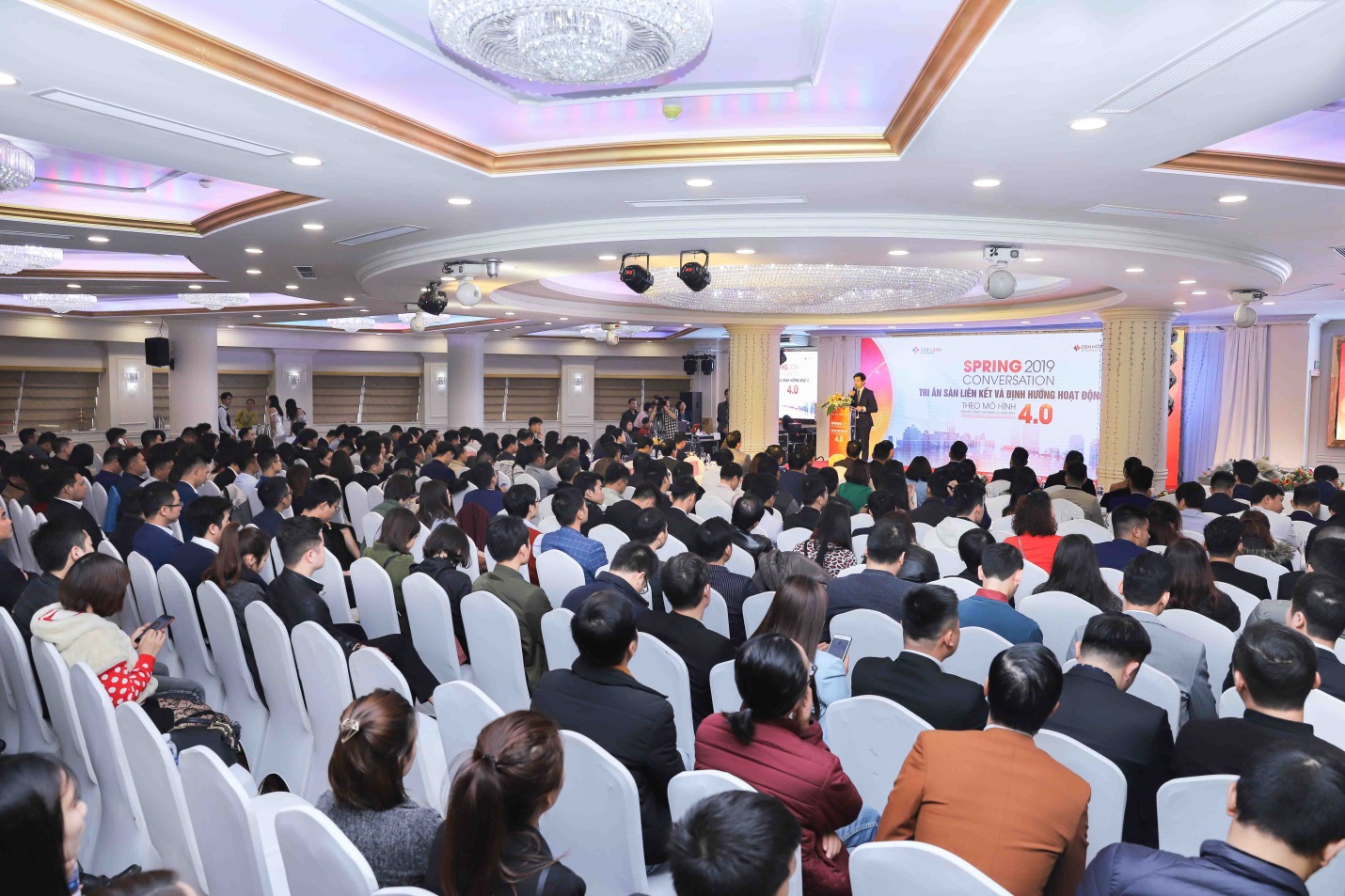 Cen Land chia sẻ bí quyết hack Cen Homes và kiếm tiền đầy túi