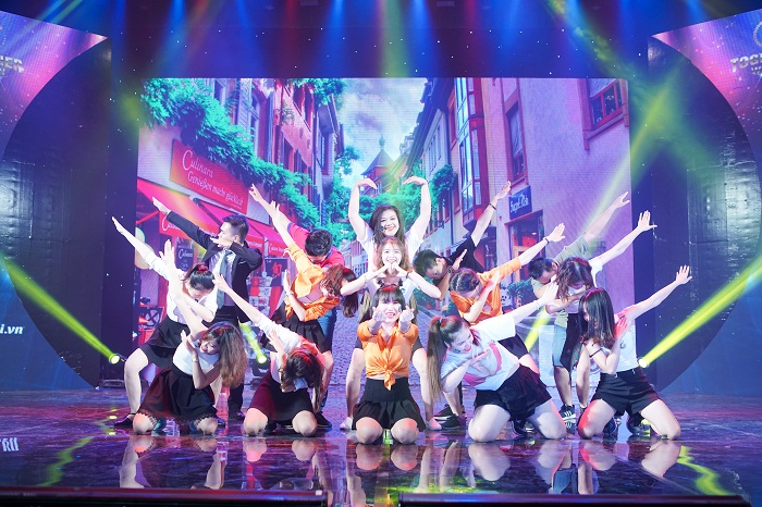 Chuỗi hình ảnh Hội diễn văn nghệ & Hội thao mừng sinh nhật CEN GROUP 15 tuổi