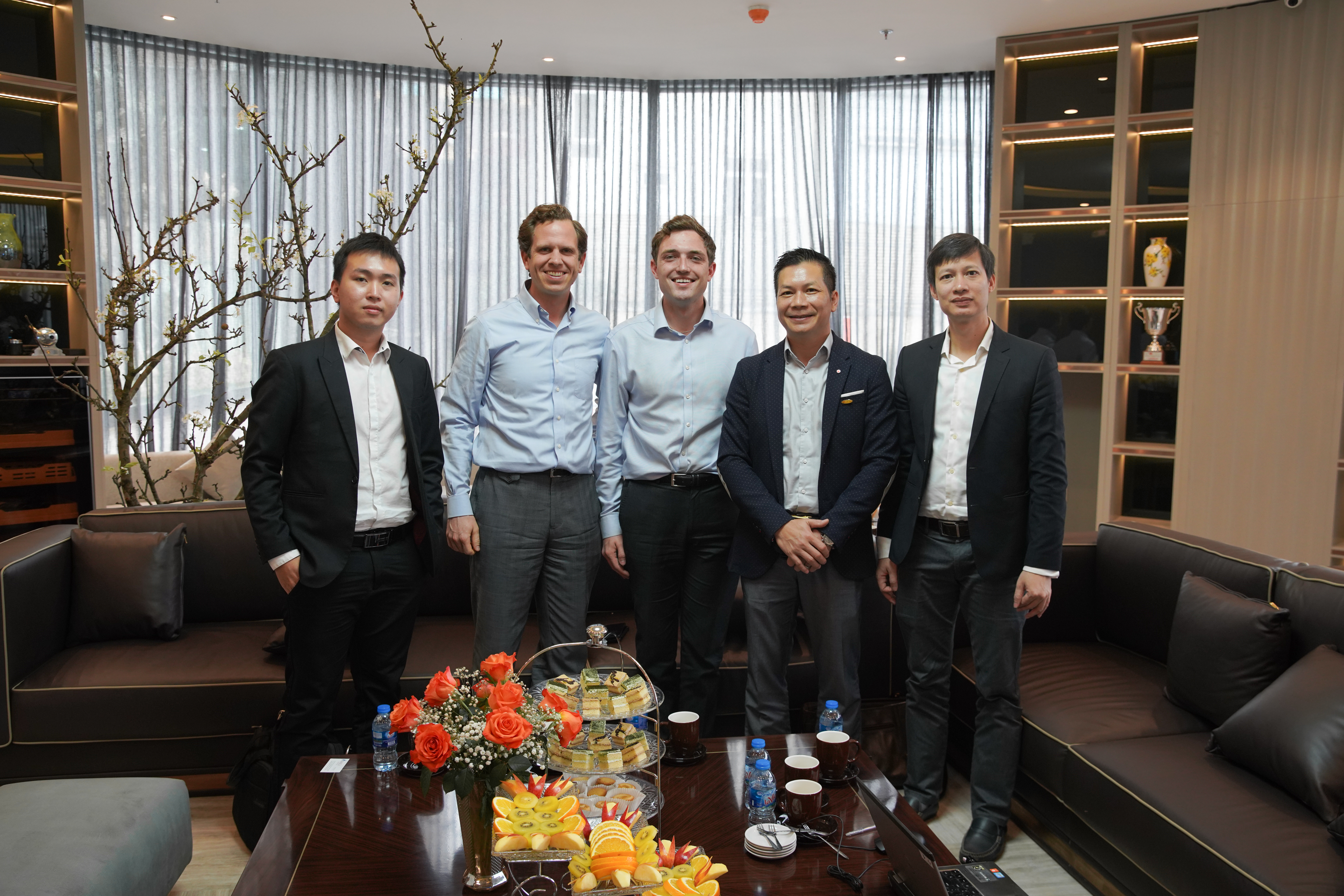 Cen Land lọt “mắt xanh” của quỹ đầu tư Barca Capital