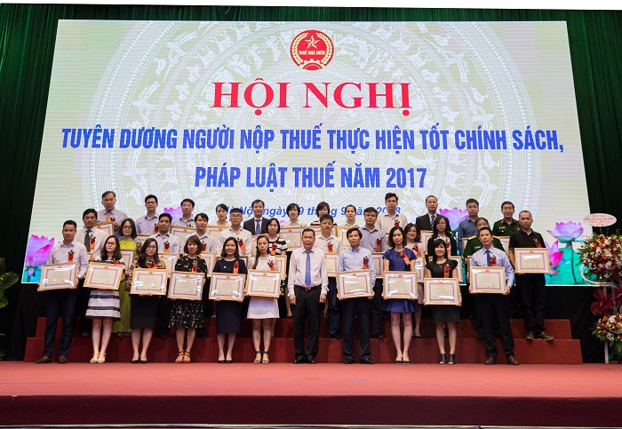 CENLAND nhận bằng khen của Cục thuế Hà Nội